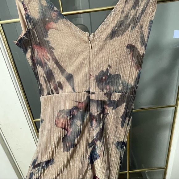 Le Chateau Purple and Cream Midi Dress extra small - Picture 6 of 13